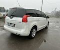 Білий Пежо 5008, об'ємом двигуна 1.6 л та пробігом 340 тис. км за 7200 $, фото 3 на Automoto.ua