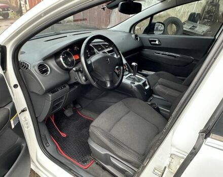 Білий Пежо 5008, об'ємом двигуна 1.6 л та пробігом 340 тис. км за 7200 $, фото 6 на Automoto.ua
