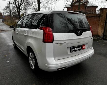 Белый Пежо 5008, объемом двигателя 1.6 л и пробегом 272 тыс. км за 8490 $, фото 7 на Automoto.ua