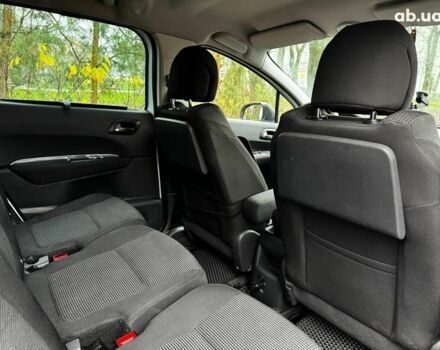 Белый Пежо 5008, объемом двигателя 1.6 л и пробегом 272 тыс. км за 8490 $, фото 22 на Automoto.ua