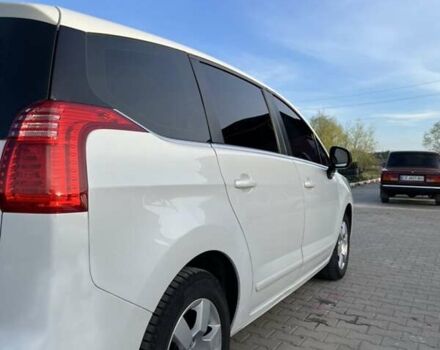 Белый Пежо 5008, объемом двигателя 1.56 л и пробегом 300 тыс. км за 7700 $, фото 12 на Automoto.ua