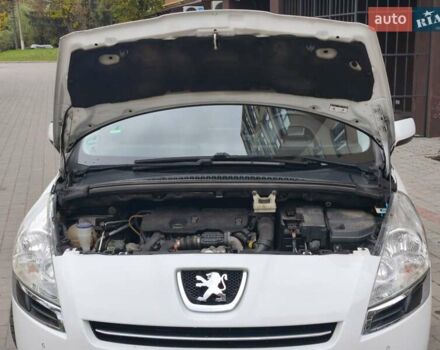 Білий Пежо 5008, об'ємом двигуна 1.6 л та пробігом 248 тис. км за 9700 $, фото 24 на Automoto.ua