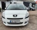 Білий Пежо 5008, об'ємом двигуна 2 л та пробігом 258 тис. км за 8999 $, фото 1 на Automoto.ua
