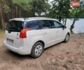 Белый Пежо 5008, объемом двигателя 2 л и пробегом 212 тыс. км за 8500 $, фото 10 на Automoto.ua