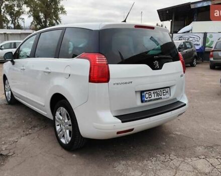 Білий Пежо 5008, об'ємом двигуна 2 л та пробігом 258 тис. км за 8999 $, фото 6 на Automoto.ua