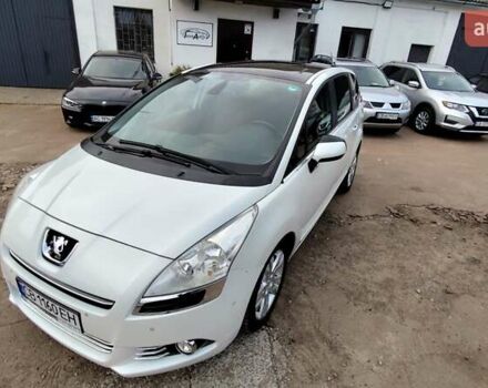 Білий Пежо 5008, об'ємом двигуна 2 л та пробігом 258 тис. км за 8999 $, фото 12 на Automoto.ua