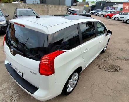 Білий Пежо 5008, об'ємом двигуна 2 л та пробігом 258 тис. км за 8999 $, фото 9 на Automoto.ua