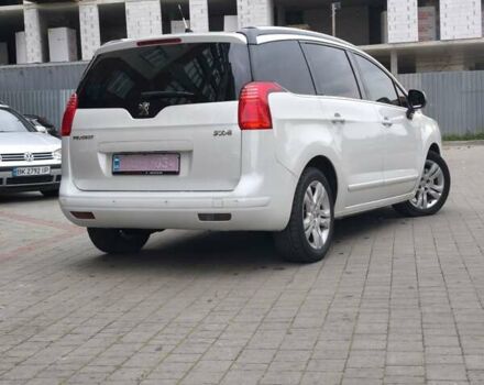 Білий Пежо 5008, об'ємом двигуна 1.6 л та пробігом 248 тис. км за 9700 $, фото 6 на Automoto.ua
