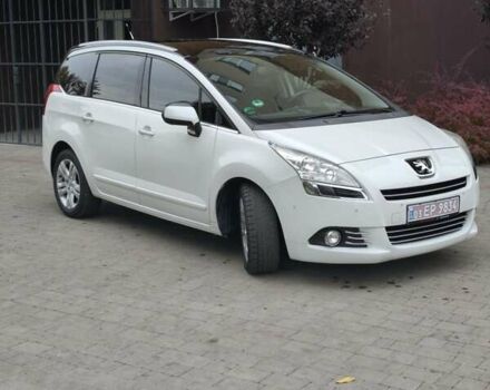 Білий Пежо 5008, об'ємом двигуна 1.6 л та пробігом 248 тис. км за 9700 $, фото 4 на Automoto.ua