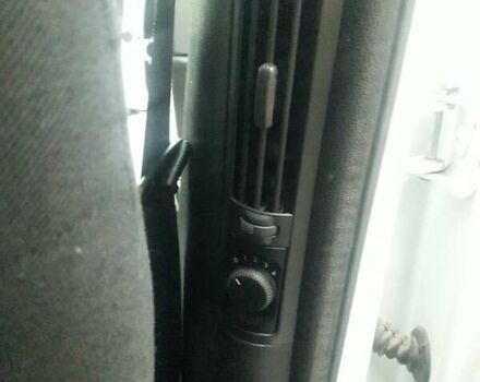 Белый Пежо 5008, объемом двигателя 1.56 л и пробегом 219 тыс. км за 8000 $, фото 11 на Automoto.ua