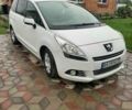 Білий Пежо 5008, об'ємом двигуна 1.6 л та пробігом 344 тис. км за 7600 $, фото 1 на Automoto.ua