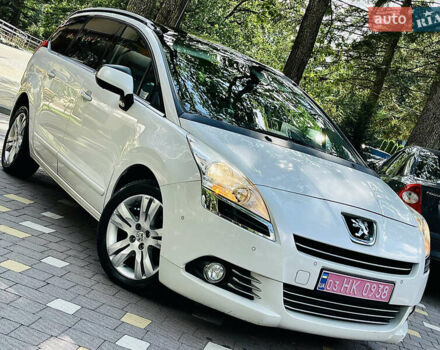 Білий Пежо 5008, об'ємом двигуна 2 л та пробігом 269 тис. км за 9999 $, фото 17 на Automoto.ua
