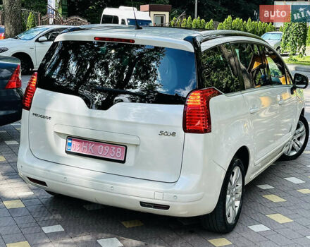 Білий Пежо 5008, об'ємом двигуна 2 л та пробігом 269 тис. км за 9999 $, фото 9 на Automoto.ua