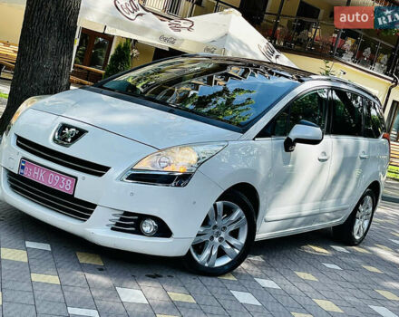 Білий Пежо 5008, об'ємом двигуна 2 л та пробігом 269 тис. км за 9999 $, фото 19 на Automoto.ua