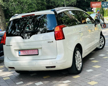 Білий Пежо 5008, об'ємом двигуна 2 л та пробігом 269 тис. км за 9999 $, фото 8 на Automoto.ua