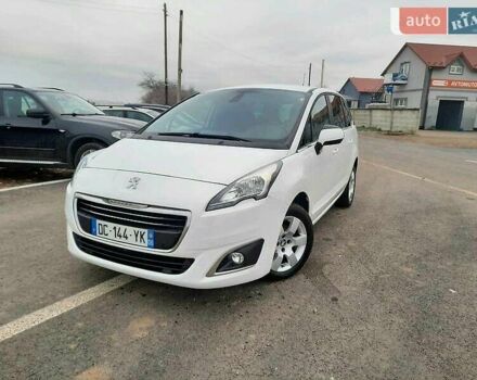 Белый Пежо 5008, объемом двигателя 1.6 л и пробегом 240 тыс. км за 9300 $, фото 11 на Automoto.ua