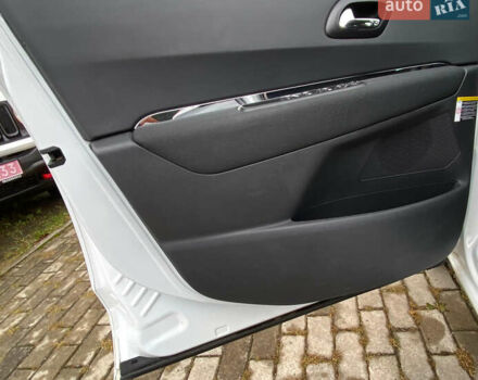 Білий Пежо 5008, об'ємом двигуна 2 л та пробігом 221 тис. км за 9900 $, фото 25 на Automoto.ua