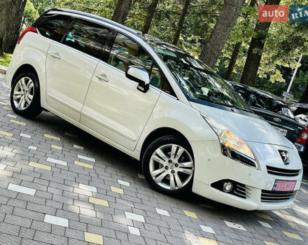 Білий Пежо 5008, об'ємом двигуна 2 л та пробігом 269 тис. км за 9999 $, фото 23 на Automoto.ua