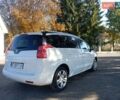 Белый Пежо 5008, объемом двигателя 1.6 л и пробегом 167 тыс. км за 9500 $, фото 6 на Automoto.ua