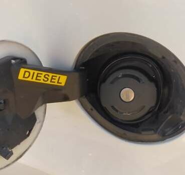 Белый Пежо 5008, объемом двигателя 1.6 л и пробегом 190 тыс. км за 12200 $, фото 7 на Automoto.ua