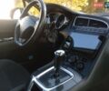 Белый Пежо 5008, объемом двигателя 1.6 л и пробегом 167 тыс. км за 9500 $, фото 19 на Automoto.ua