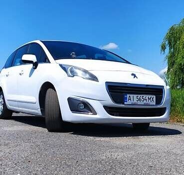 Белый Пежо 5008, объемом двигателя 1.6 л и пробегом 190 тыс. км за 12200 $, фото 9 на Automoto.ua