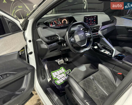 Белый Пежо 5008, объемом двигателя 2 л и пробегом 110 тыс. км за 24500 $, фото 18 на Automoto.ua