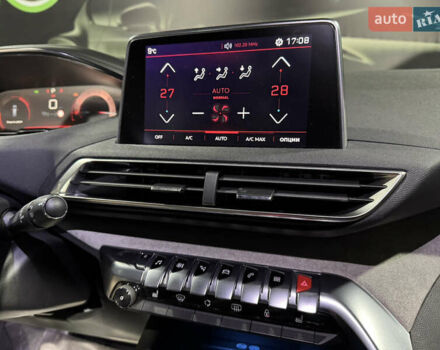 Белый Пежо 5008, объемом двигателя 2 л и пробегом 110 тыс. км за 24500 $, фото 47 на Automoto.ua