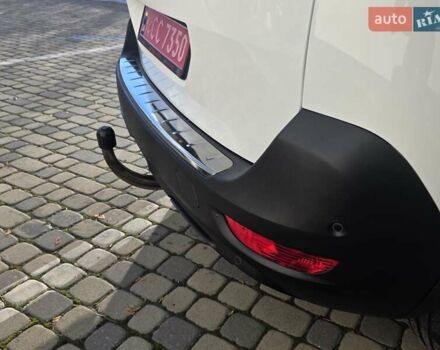 Белый Пежо 5008, объемом двигателя 1.5 л и пробегом 178 тыс. км за 20950 $, фото 34 на Automoto.ua