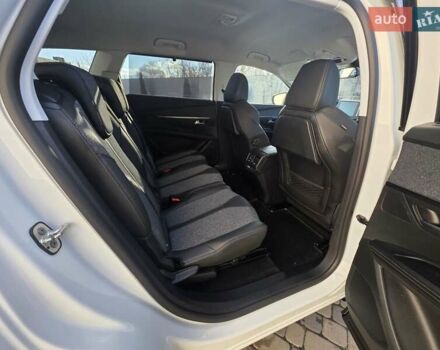 Белый Пежо 5008, объемом двигателя 1.5 л и пробегом 178 тыс. км за 20950 $, фото 56 на Automoto.ua