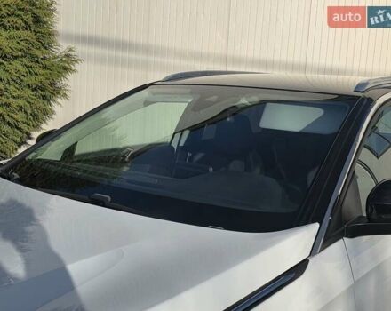 Белый Пежо 5008, объемом двигателя 1.5 л и пробегом 178 тыс. км за 20950 $, фото 12 на Automoto.ua