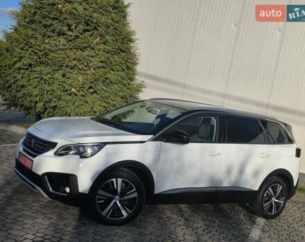 Белый Пежо 5008, объемом двигателя 1.5 л и пробегом 178 тыс. км за 20950 $, фото 10 на Automoto.ua