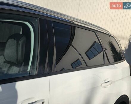 Белый Пежо 5008, объемом двигателя 1.5 л и пробегом 178 тыс. км за 20950 $, фото 28 на Automoto.ua