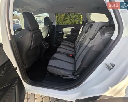 Белый Пежо 5008, объемом двигателя 1.5 л и пробегом 178 тыс. км за 20950 $, фото 67 на Automoto.ua