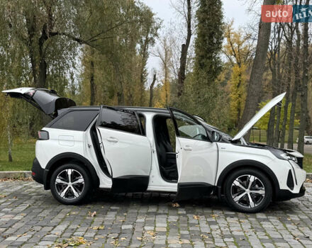 Белый Пежо 5008, объемом двигателя 2 л и пробегом 39 тыс. км за 33999 $, фото 99 на Automoto.ua