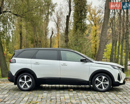 Белый Пежо 5008, объемом двигателя 2 л и пробегом 39 тыс. км за 33999 $, фото 3 на Automoto.ua