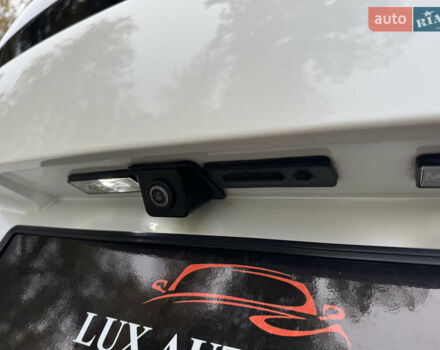 Белый Пежо 5008, объемом двигателя 2 л и пробегом 39 тыс. км за 33999 $, фото 122 на Automoto.ua