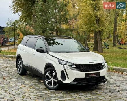 Белый Пежо 5008, объемом двигателя 2 л и пробегом 39 тыс. км за 33999 $, фото 7 на Automoto.ua