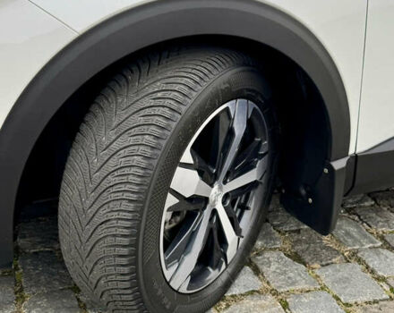 Белый Пежо 5008, объемом двигателя 2 л и пробегом 39 тыс. км за 33999 $, фото 145 на Automoto.ua