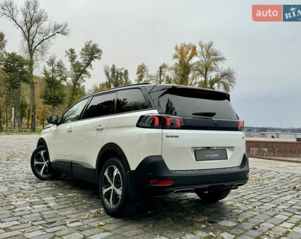 Белый Пежо 5008, объемом двигателя 2 л и пробегом 39 тыс. км за 33999 $, фото 49 на Automoto.ua