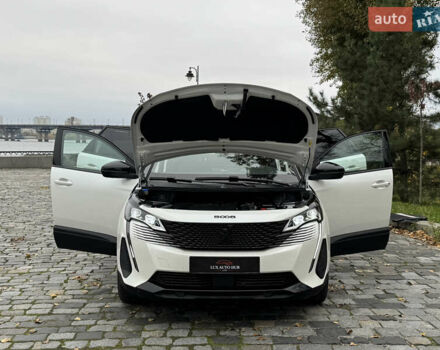 Белый Пежо 5008, объемом двигателя 2 л и пробегом 39 тыс. км за 33999 $, фото 98 на Automoto.ua