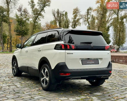 Белый Пежо 5008, объемом двигателя 2 л и пробегом 39 тыс. км за 33999 $, фото 6 на Automoto.ua