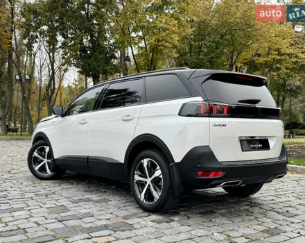 Белый Пежо 5008, объемом двигателя 2 л и пробегом 39 тыс. км за 33999 $, фото 155 на Automoto.ua