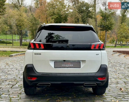 Белый Пежо 5008, объемом двигателя 2 л и пробегом 39 тыс. км за 33999 $, фото 5 на Automoto.ua