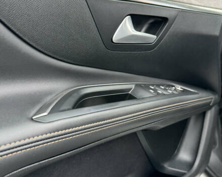 Белый Пежо 5008, объемом двигателя 2 л и пробегом 39 тыс. км за 33999 $, фото 39 на Automoto.ua