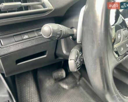 Пежо 5008 2017 в Полтаве на Automoto.ua Белый Пежо 5008, объемом двигателя 1.6 л и пробегом 220 тыс. км за 19500 $, фото 51 на Automoto.ua
