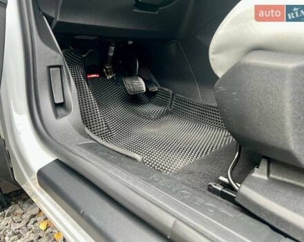 Пежо 5008 2017 в Полтаве на Automoto.ua Белый Пежо 5008, объемом двигателя 1.6 л и пробегом 220 тыс. км за 19500 $, фото 56 на Automoto.ua