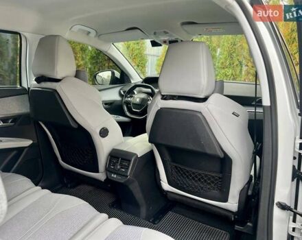 Пежо 5008 2017 в Полтаве на Automoto.ua Белый Пежо 5008, объемом двигателя 1.6 л и пробегом 220 тыс. км за 19500 $, фото 71 на Automoto.ua