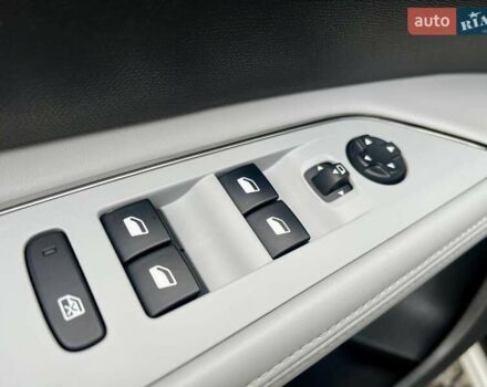 Пежо 5008 2017 в Полтаве на Automoto.ua Белый Пежо 5008, объемом двигателя 1.6 л и пробегом 220 тыс. км за 19500 $, фото 40 на Automoto.ua