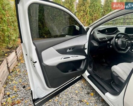 Пежо 5008 2017 в Полтаве на Automoto.ua Белый Пежо 5008, объемом двигателя 1.6 л и пробегом 220 тыс. км за 19500 $, фото 36 на Automoto.ua